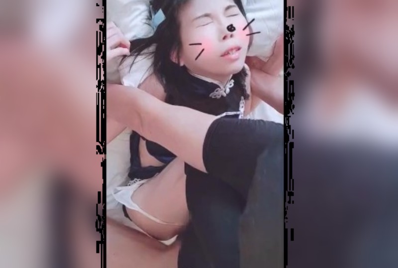 POUB-5229 头发和裙子都超级迷你♥️ 饺子蓝色瓷器裙女孩的美味阴部是 Nakadashi! 精子在她桃色的屁股里游荡。 Licca15-llz