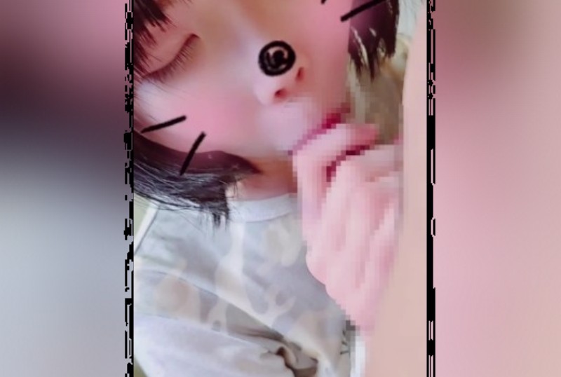 POUB-5244 一个夜里在街头流浪的女孩被带回家,给了她一口饭吃。 Licca15-llz