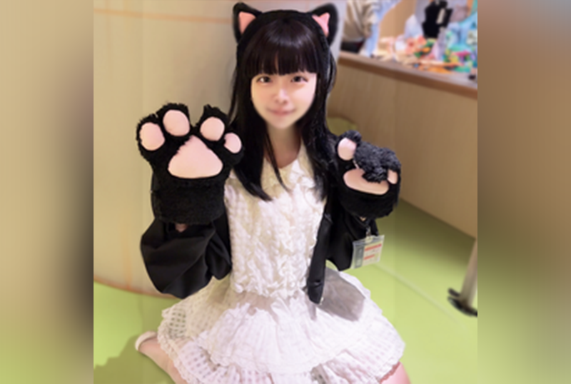 FC2-4666498 18 岁咖啡馆女仆,身高 147 厘米,拥有极致娃娃脸*和身材。我无法抗拒她的笑容,给她中出了两次。 素人-llz
