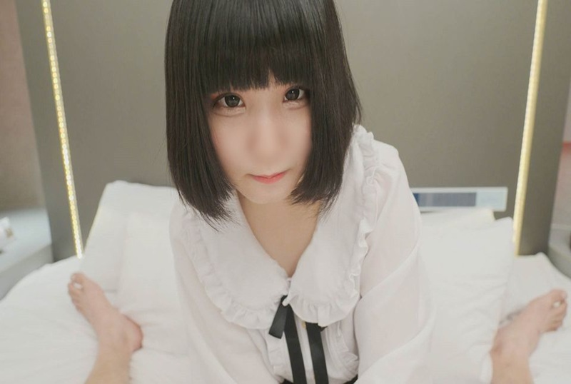 FC2-1764861 【个人拍摄】萝莉可爱少女的暑假!!非常特别的性爱体验~ 素人-llz