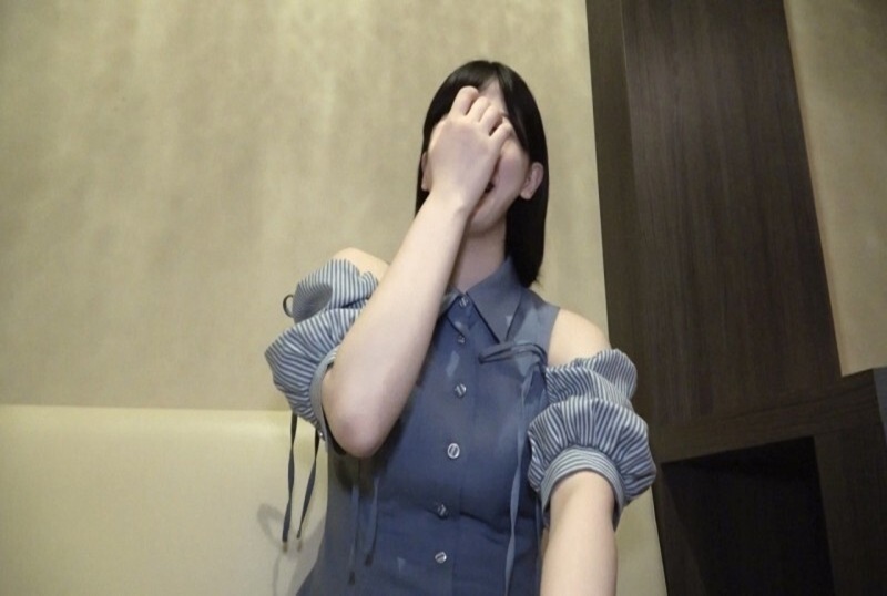FC24686908 【FC2震撼工作】名校出身的漂亮裸体美女，首次进行个人写真拍摄，注定会被退学。有完全暴露风险的正宗中出！！ 素人
