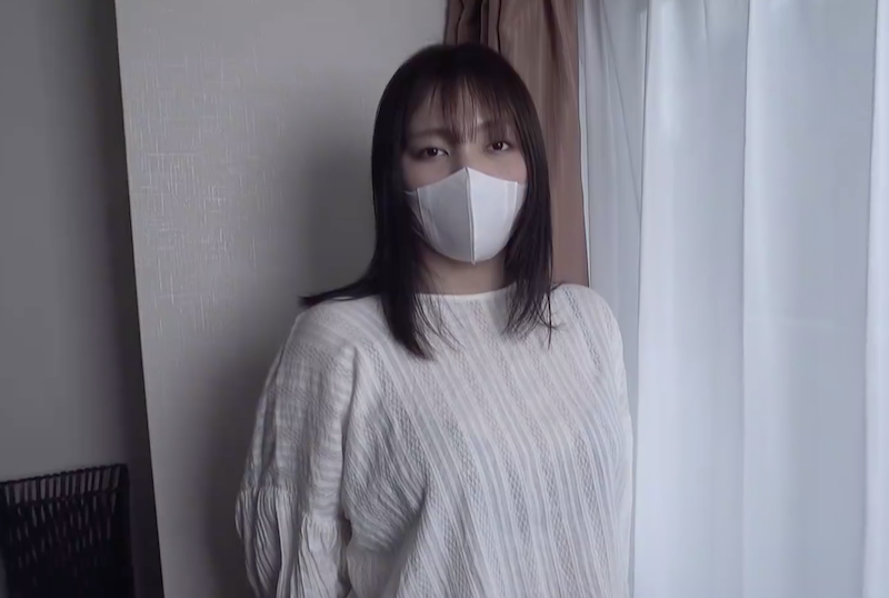 FC2-4696679 【个人撮影】介绍一位美丽的妻子,她热爱烹饪,她的爱好是做便当!男人一看到她性感丰满的身材,就彻底勃起了! 素人-llz