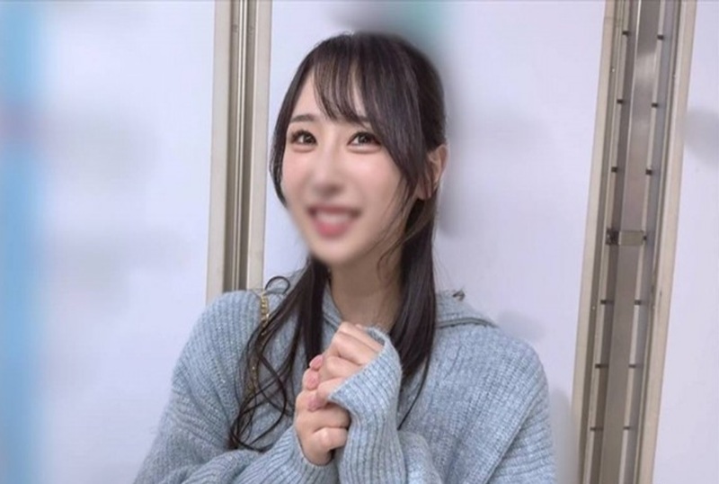 FC2-4699549 非常可爱的美女教师，沉浸在快感中，对着恶魔的鸡巴流口水。 现场性交！！ 素人-llz